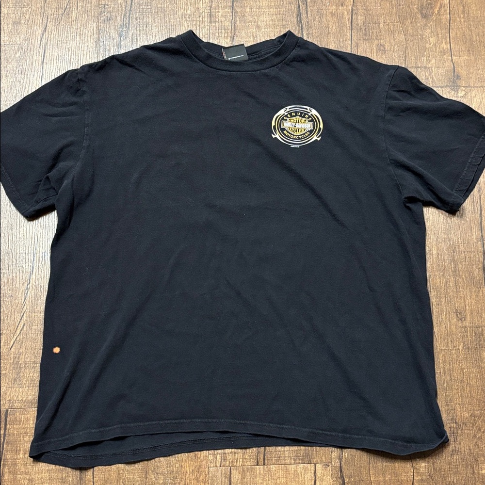 Harley-Davidson t-shirt 
Size Large